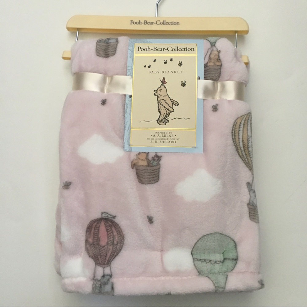 Baby Blanket Lightweight Winnie the Pooh Baby Gift NEW | Pooh Bear Collection